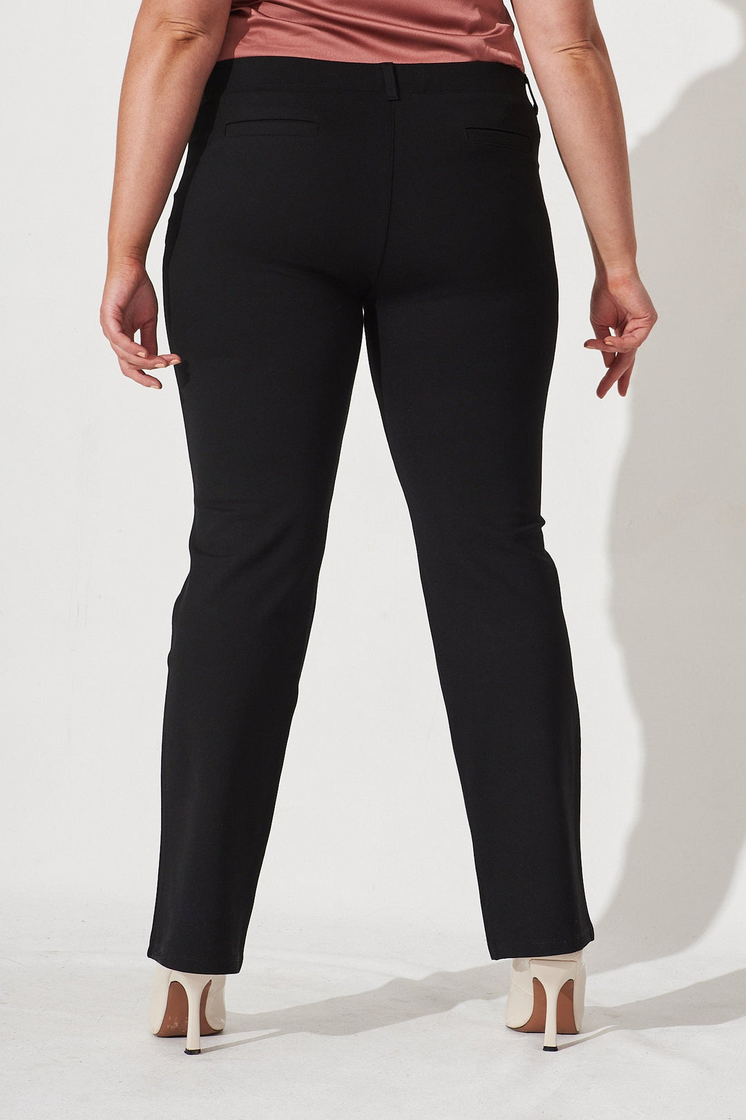 Workflow Stretch Pants In Black