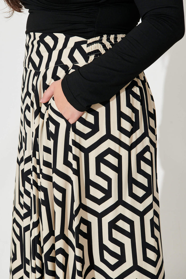Brandsy Maxi Skirt In Cream With Black Geometric Print