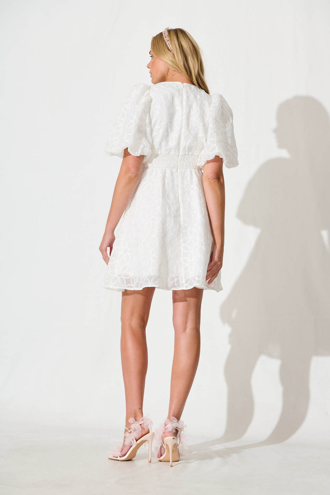 Leoni Dress In White Organza